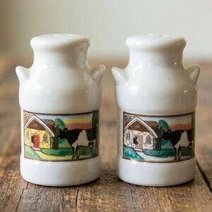 Vintage 90s Cottagecore Holstein Cow Milk Can Salt & Pepper Shaker Set NOS NIB